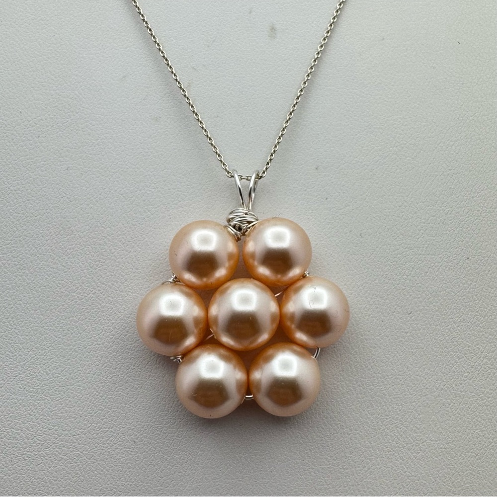 New Cream Swarovski Pearl Sterling Silver Cluster Pendant Necklace 18”